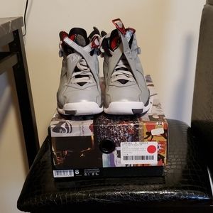 Jordan 8 (Reflective) Size 8